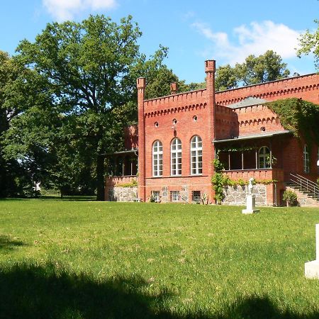 Herrenhaus Libnow Bed & Breakfast Murchin Exterior photo