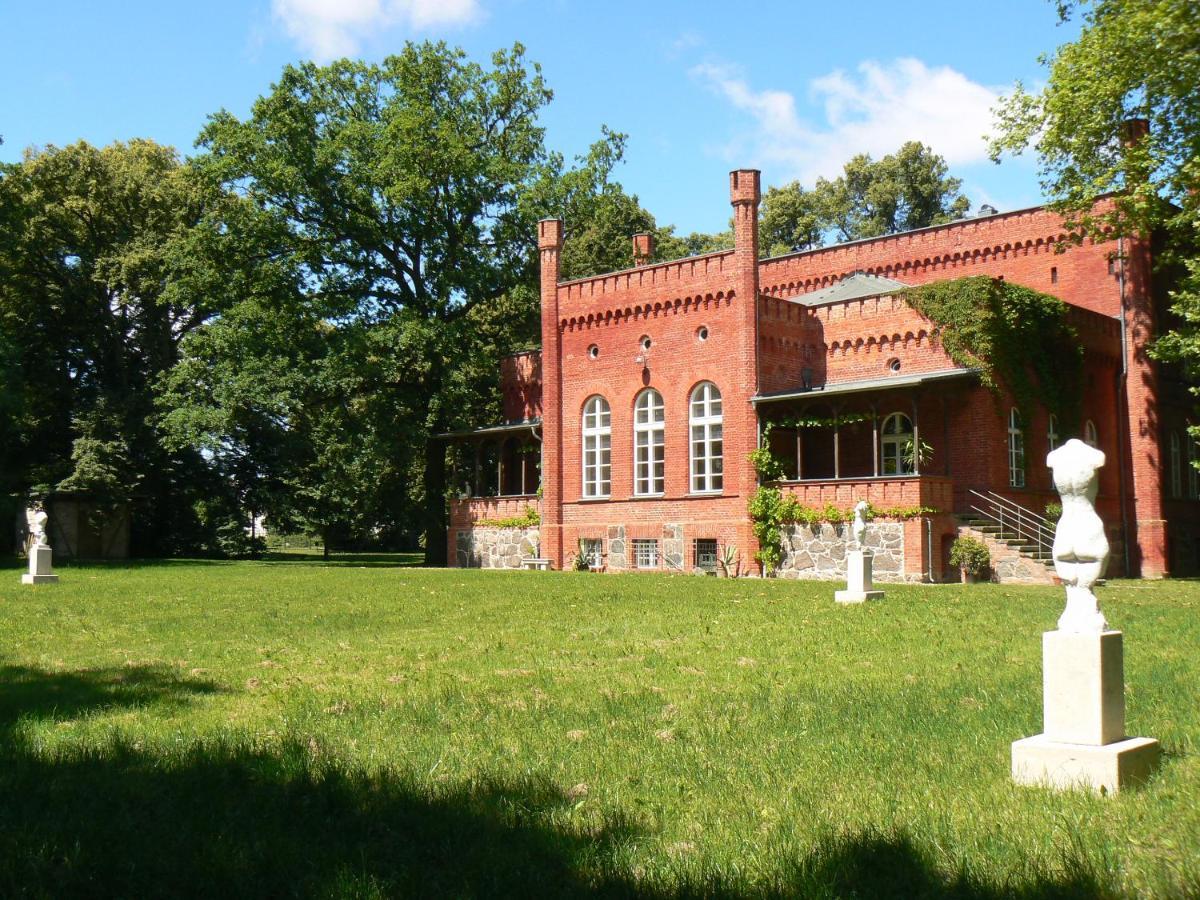 Herrenhaus Libnow Bed & Breakfast Murchin Exterior photo